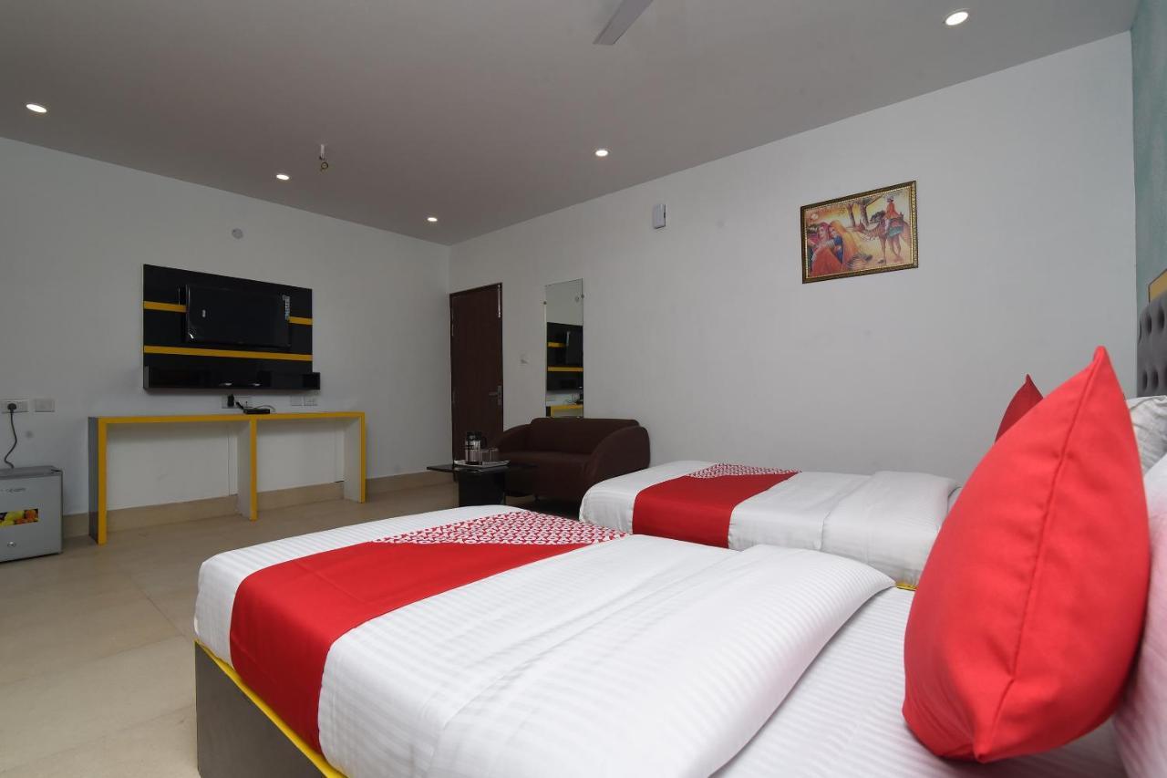 Capital O 13310 Noida Suites 外观 照片